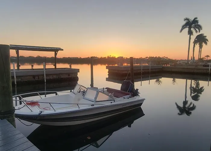 Siesta Key Condo - On The Water !