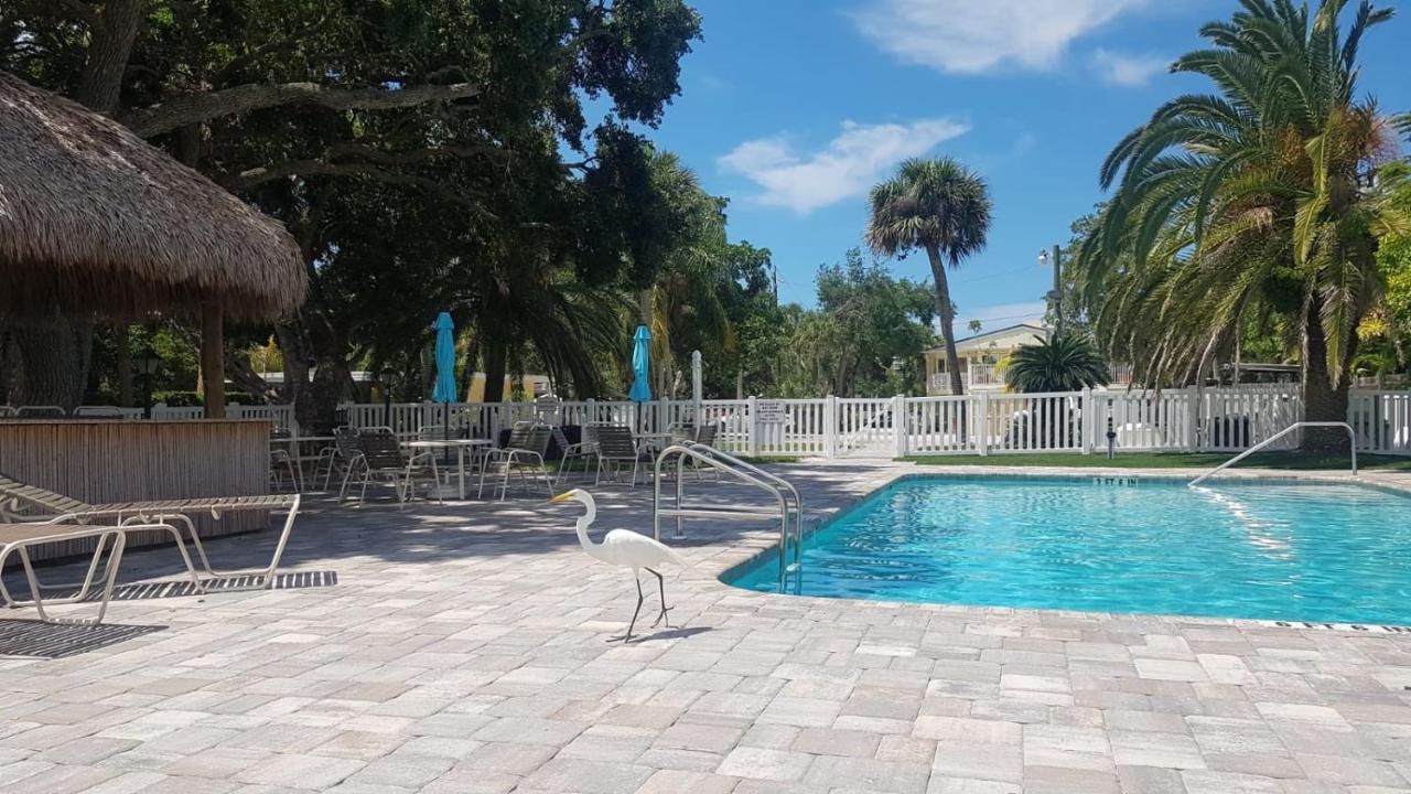 - On The Water ! Apartment Siesta Key